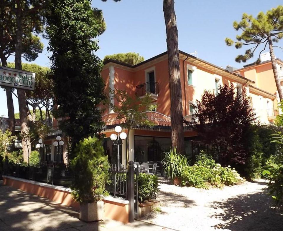 hotel-boccaccio it la-nostra-storia 005